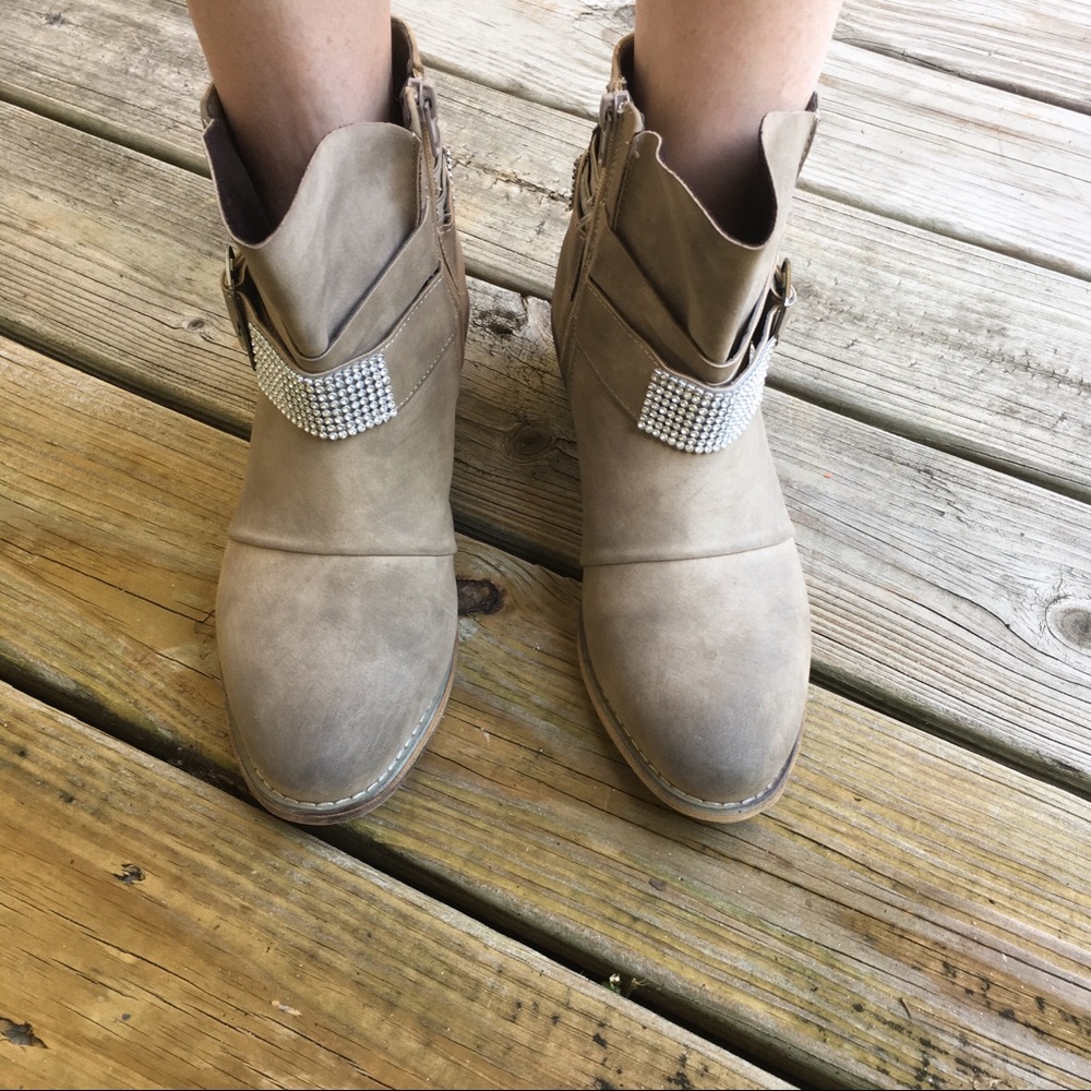 Sold Pierre dumas taupe Rimini 2  booties sold - Picture 7 of 8